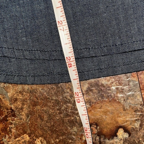 Carhartt Women’s Long Sleeve Collared Half Button Down Shirt Blue Size Small - Picture 8 of 8